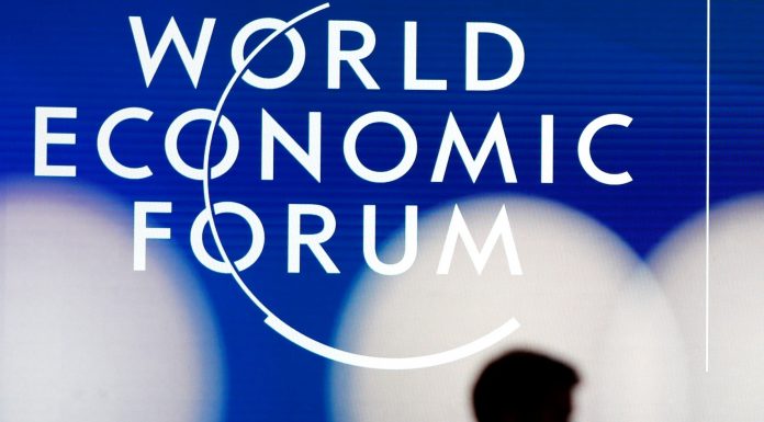 Putin, Trudeau Both Part of World Economic Forum’s Leadership Training