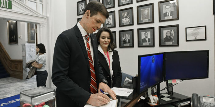 Army Hero Who Drew Buzz in 2022 Gets 2nd Shot at Nevada Senate Seat