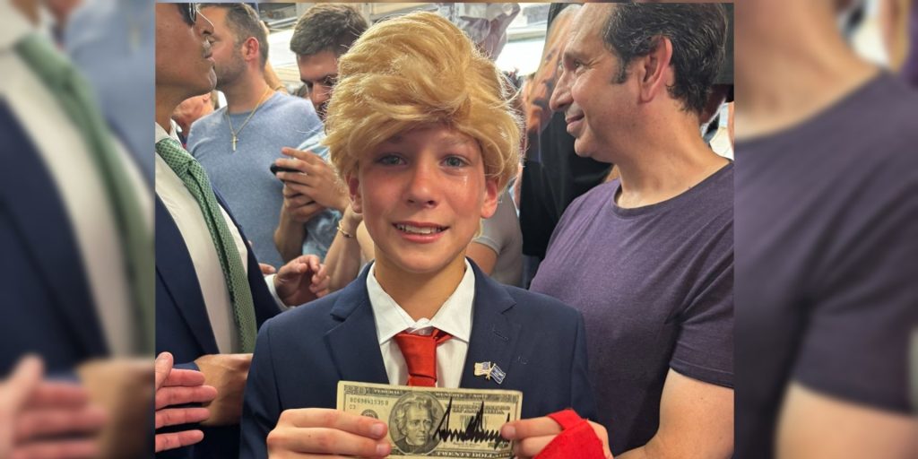 Young Fan in Trump Costume Meets His Hero President at Philly Rally