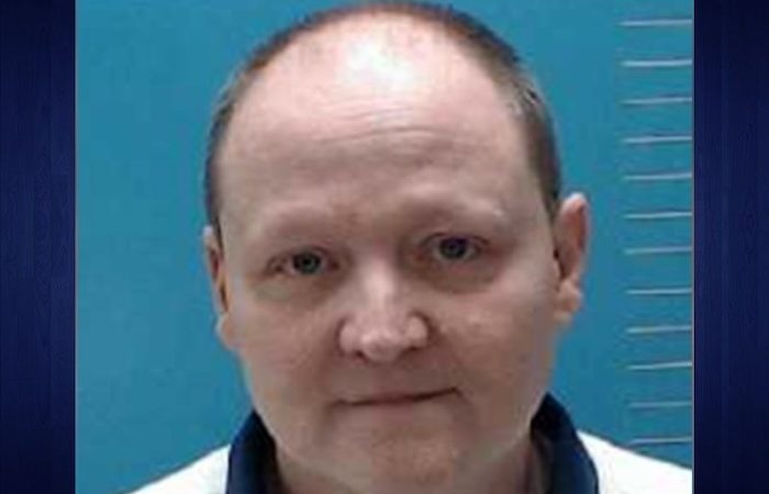 EXCLUSIVE: DOJ Filed Brief in Support of Trans Inmate Who Sent Bomb to the DOJ