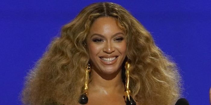 Dems Duped into Staying for Kamala Speech w/ Fake Promise of Beyoncé Concert