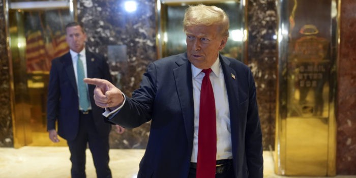 Trump Demands Pelosi Be Prosecuted for Insider Trading Scandal